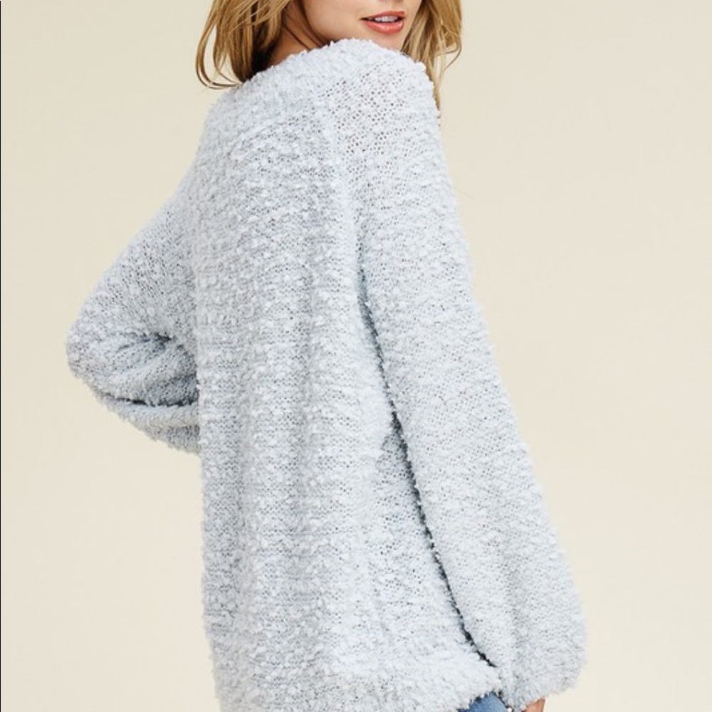 LAST 2 S M‼️BLUE Wide sleeve fluffy - Sweater - Picture 6 of 7